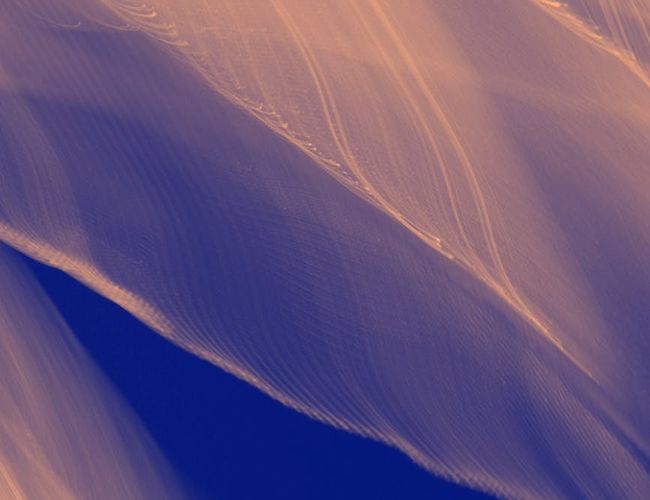Abstract blue light waves representing eye comfort and relaxation